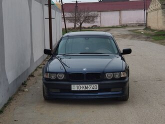 BMW 740, 4.0 L, 1998 il, 341 000 km