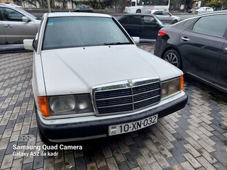 Mercedes 190, 2.0 L, 1992 il, 448 336 km