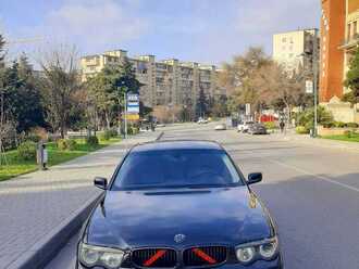 BMW 745, 4.4 L, 2002 il, 325 000 km