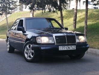 Mercedes E 300, 3.0 L, 1990 il, 456 000 km