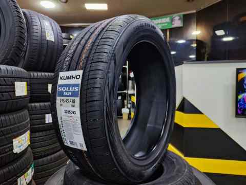 Kumho SOLUS KL21 235/45 R18 - 4 fəsil təkəri