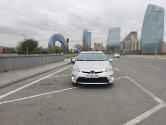 Toyota Prius, 1.8 L, 2015 il, 145 418 km