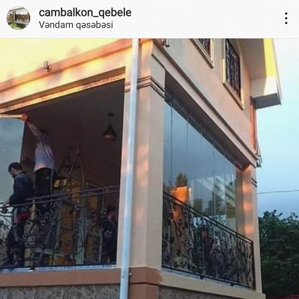 Cam balkon