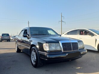 Mercedes E 200, 2.0 L, 1993 il, 422 000 km