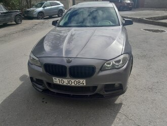 BMW 528, 2.0 L, 2012 il, 210 000 km