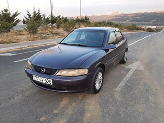 Opel Vectra, 1.8 L, 1996 il, 250 000 km