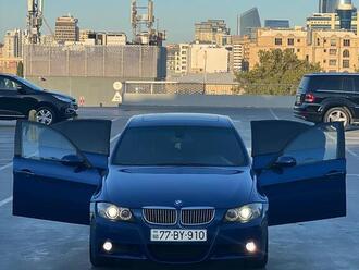 BMW 323, 2.5 L, 2007 il, 98 000 km