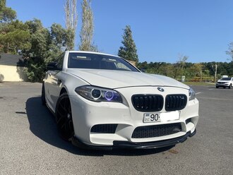 BMW 528, 2.0 L, 2014 il, 175 000 km